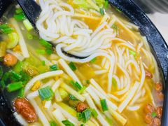 酸笋-龙记桂林米粉(财满街店)