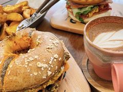 -Catch Bagel(芳草地店)