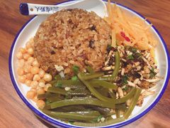 -黔大人·贵州花溪牛肉粉(宝能太古城店)
