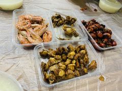 -蓝精灵饺子店