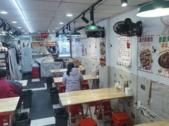 -柳州肥姨妈大骨螺蛳粉(东靖路店)