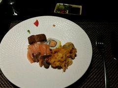 -唐拉雅秀酒店-西锦汇空中BBQ·思创餐厅