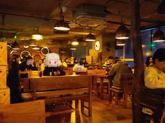 -Helens海伦司小酒馆(上海疁城新天地店)