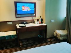 -怡华威斯达酒店(重庆医科大学附属儿童医院店)