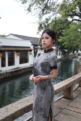 -一揽芳华汉服旗袍体验馆(拙政园店)