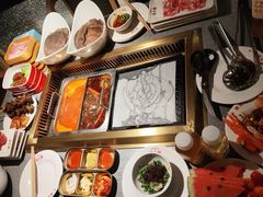 -芝小官毛肚火锅海鲜自助(苏州吴江区万宝店)
