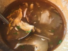 -J Daeng Seafood