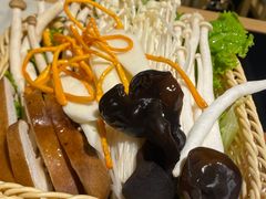 -黑鸡小馆(金源店)