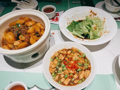 -鑫小城故事·藕汤·家常菜(台北一路总店)