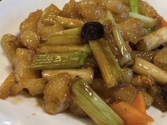 -喜乐餐厅•灯笼虾球首创者•本地小海鲜(二马路店)