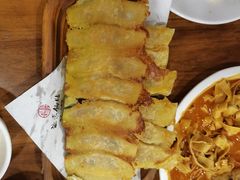 大肉鲜虾-宣海荣锅贴大王·陕味小吃集(钟楼店)