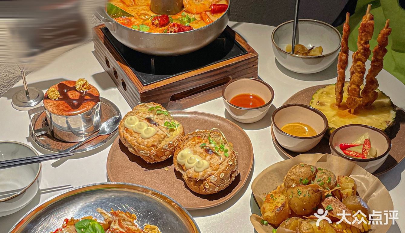 重庆｜解放碑私藏宝藏小店，鸡扒包好香！ 