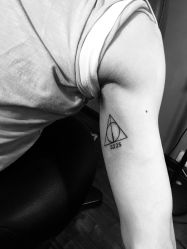 -刺客纹画纹身·洗纹身·穿孔饰品