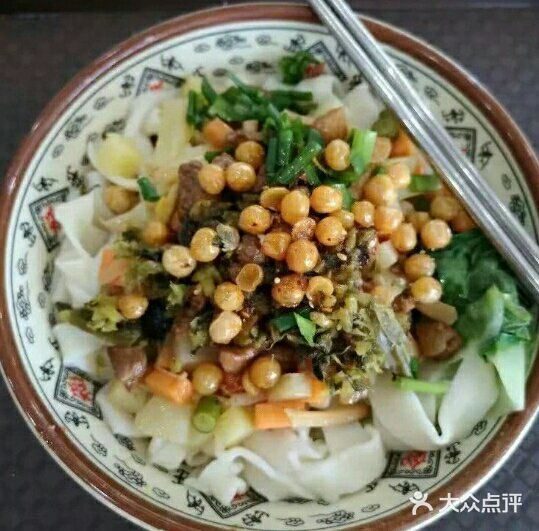 学校食堂，打卡这几家，一定让你开心
