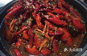 Oil-Braised Chinese Shrimp and Australian Lobster