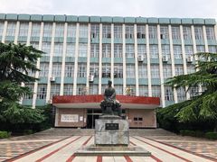 -湖北中医药大学(昙华林校区)