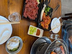 -韩风烤牛肉冷面店