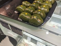 -白玉兰食品(中山公园龙之梦店)