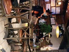 -何师烧烤Pro ·江湖川菜·小龙虾·精酿(太古里旗舰店)