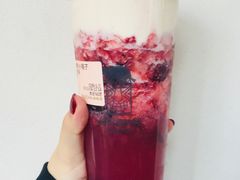 殷桃小莓子＋奶盖-LELECHA乐乐茶(美罗城店)