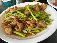 -曾氏肥肠馆(凯瑞雅居店)