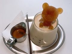 -露露家咖啡店