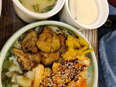 灸烤鹅肝三文鱼饭-东京屋(武定路店)