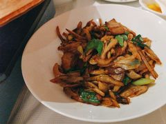 -饭怕鱼·黄焖鲟龙鱼(湖大店)