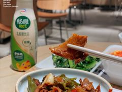 -老乡鸡(上海白玉兰广场店)