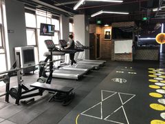 -豪思成DK健身私教连锁(凯乐国际店)