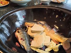 -老渔翁炖鱼坊(黄海西路东山店)