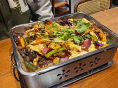 -干老庆贵州留一手烤鱼·地摊火锅(财经大学店)