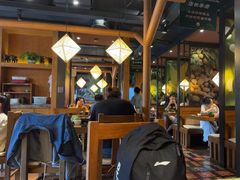 -云海肴·汽锅鸡·云南菜(天山百盛优客店)