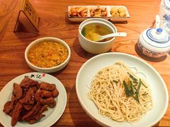 -沪西老弄堂面馆(定西路店)