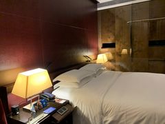 -广州天河希尔顿酒店