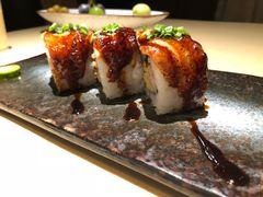 -余欢领鲜火锅(新街口店)