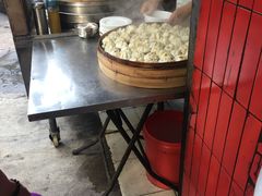 -严氏重油烧麦(民权路店)