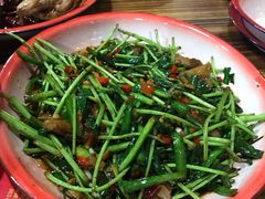 -老三样·美食研究中心(世贸路店)