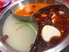 -谭鸭血老火锅·匠心(环球港旗舰店)