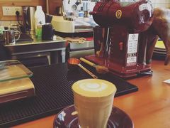 -Be Lived Cafe比例咖啡(摩天轮店)