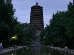 -玲珑塔公园
