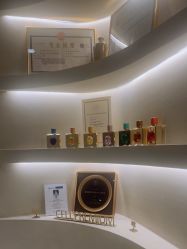 -VALMONT·若嫚蝶国际美肤中心