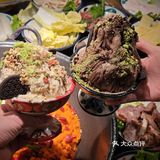 朋友跟我说有家火锅店在重庆当地传承了三代人了