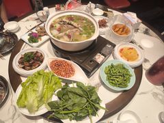 -曹胖子龙虾馆(黄桦路店)