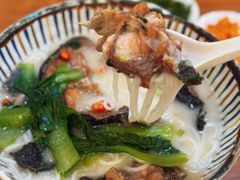 -鲜越鲜鱼粉(财富购物中心店)