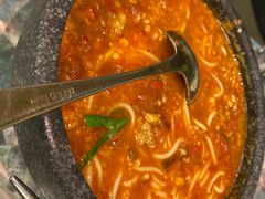 -浩海火燒雲傣家菜(芮欧百货店)