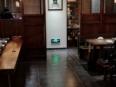 大堂-泉畔人家·老济南经典鲁菜(大明湖店)