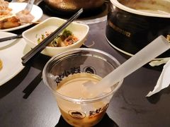 -钱小奴海鲜自助黑金店(杭州滨江龙湖店)
