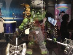 -泡泡玛特POPMART(蓝色港湾店)