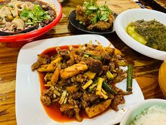 -朱大嘴肥肠血旺(福字街店)
